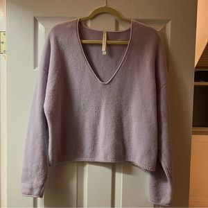 Aritzia the Group by Babaton Genre Cashmere Sweater, Lavender, Medium M